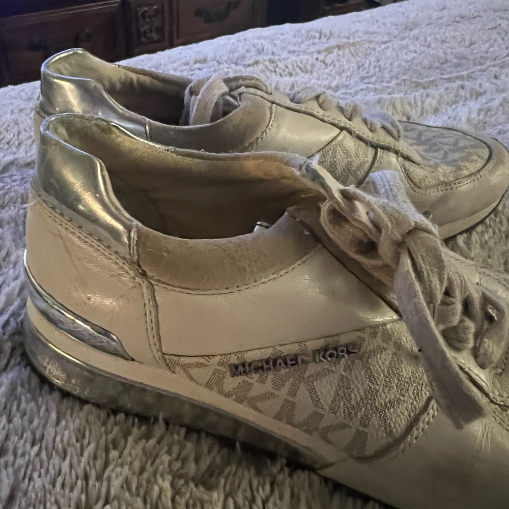 Michael Kors Women's Cream and Silver Sneakers